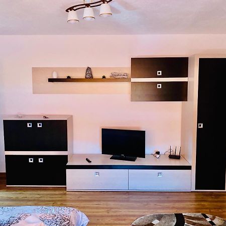 Apartament Sunshine Orşova Buitenkant foto