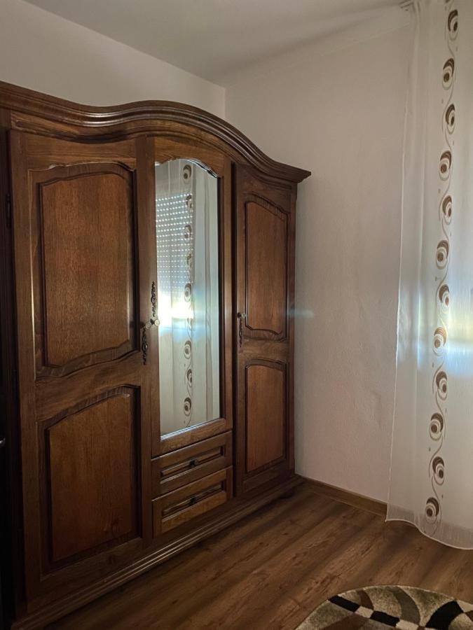 Apartament Sunshine Orşova Buitenkant foto