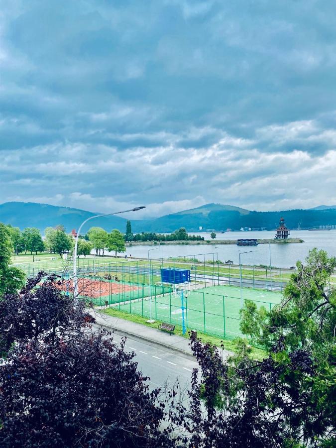 Apartament Sunshine Orşova Buitenkant foto